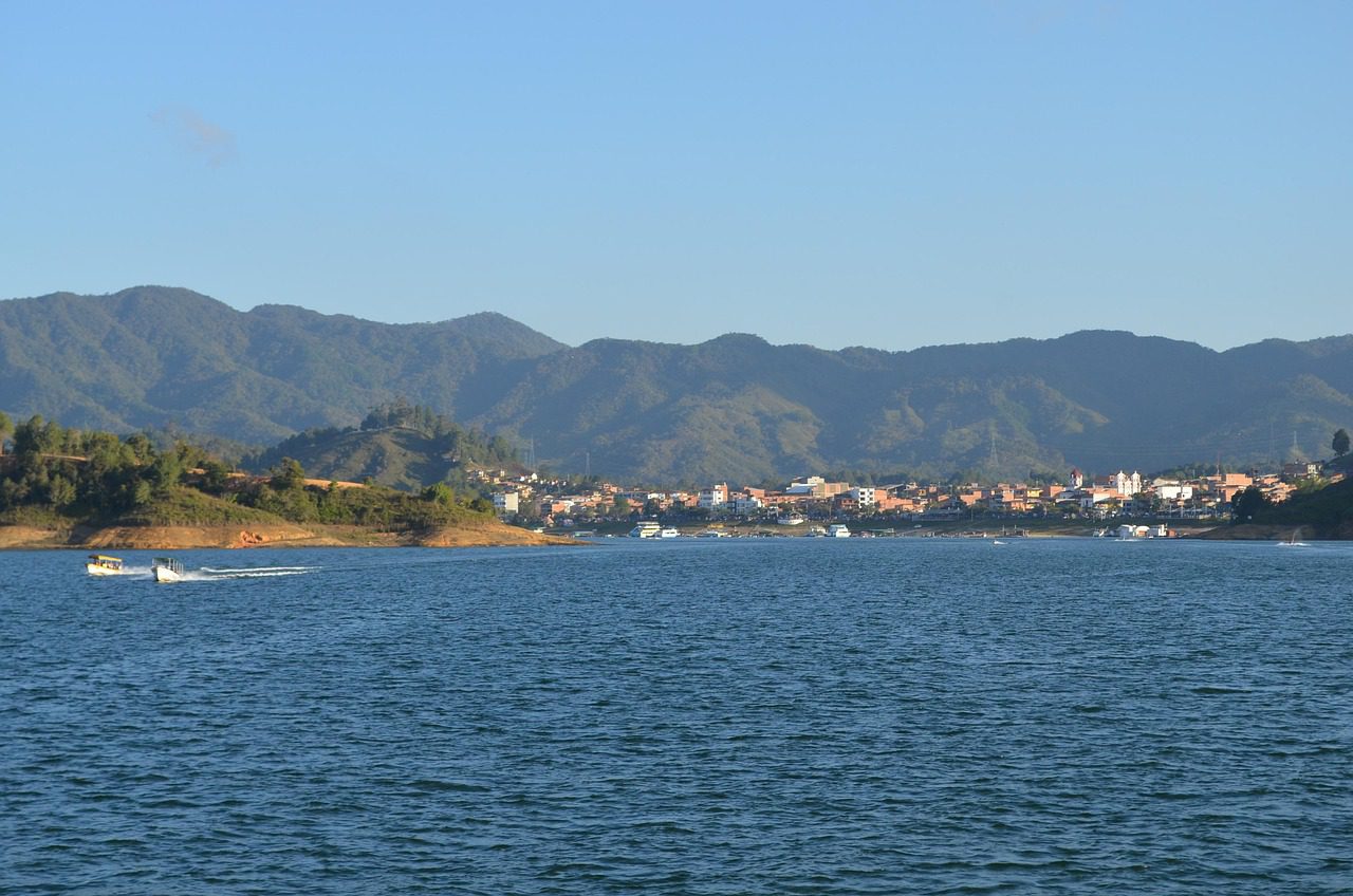 Majestic lake in Guatapé, Antioquia